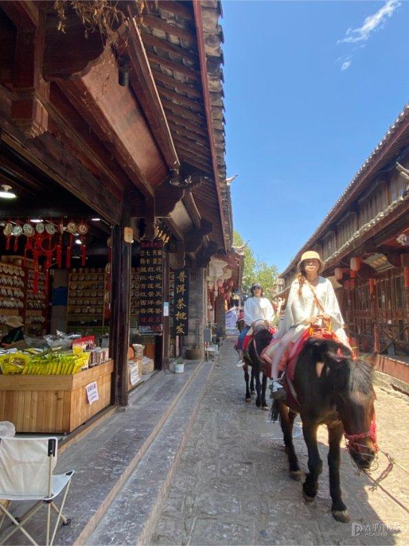 大跳跃的方块