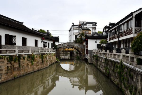 虫虫助手下载